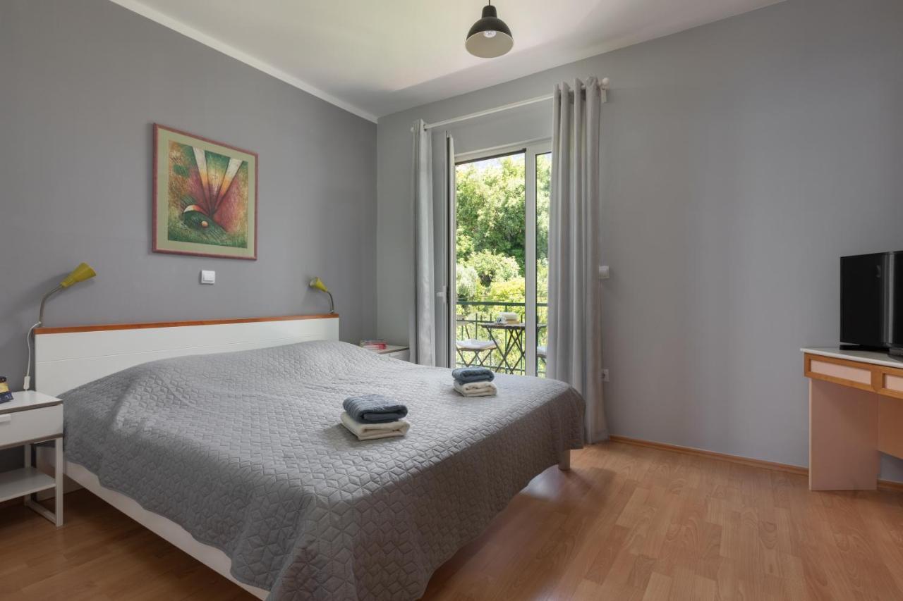 Beach Front Apartment Podgora Exterior photo